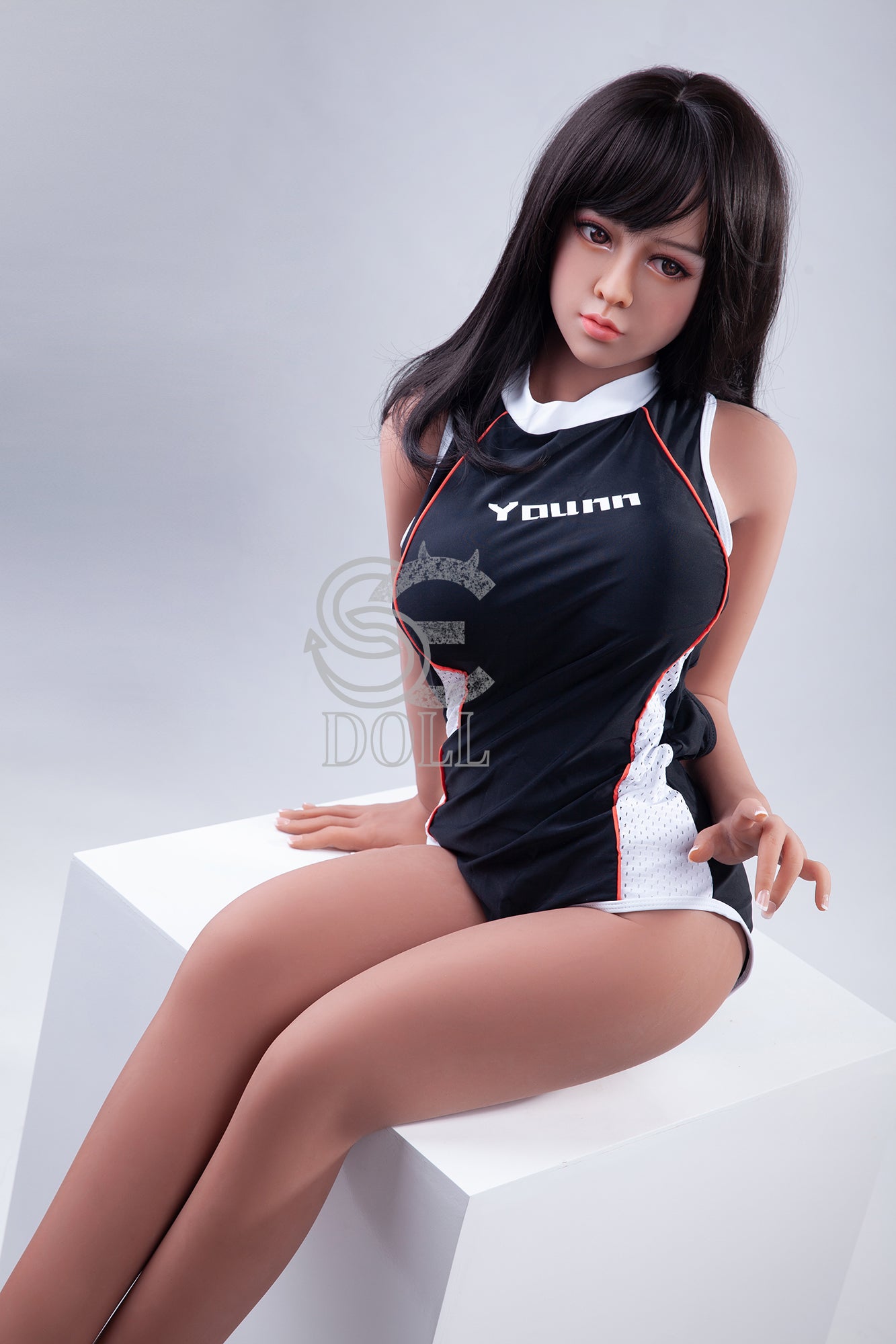 150cm/4ft9 E-cup Kiko.A (Layla)